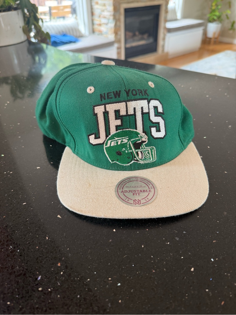 Green and Cream New York Jets NFL Adjustable Snapback Hat